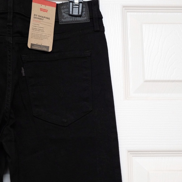 Levi’s 311 Shaping Skinny Hypersoft jeans - Picture 13 of 16